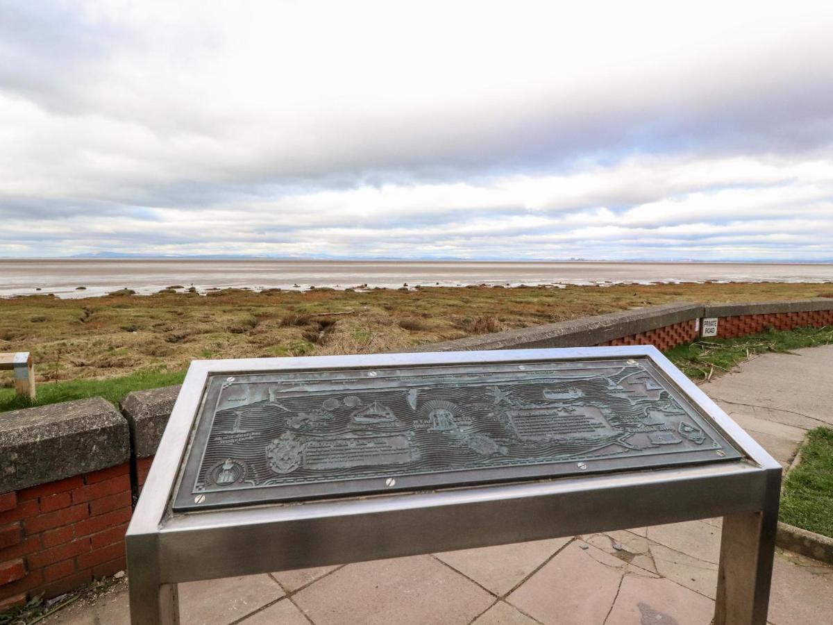 Ferry View Daire Fleetwood Dış mekan fotoğraf