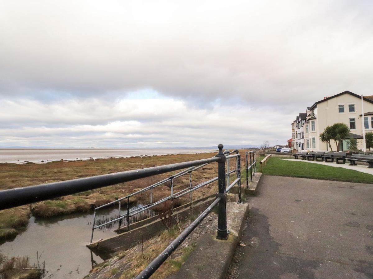 Ferry View Daire Fleetwood Dış mekan fotoğraf
